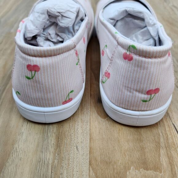 🔸️NWT Isaac Mizrahi Striped Cherry Print Slip On Sneakers Size 8.5 - Picture 9 of 13